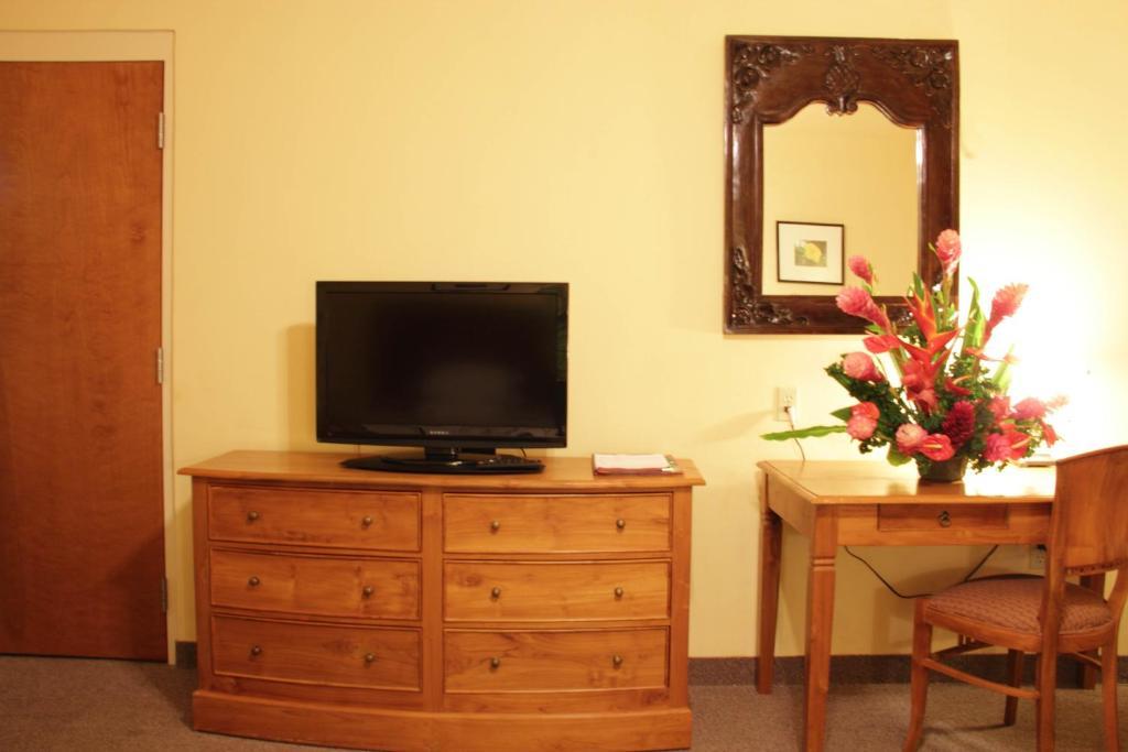 Tradewinds Hotel Pago Pago Номер фото